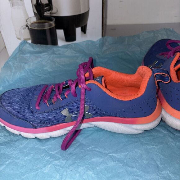 Under Armour UA GS Assert 8 Sneaker Blue Youth Size 6Y/7.5 Ladies - Picture 9 of 11